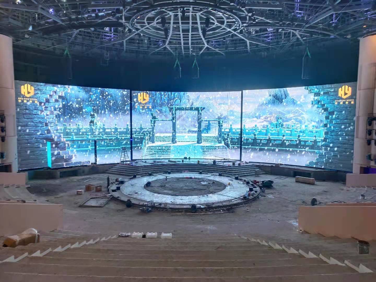 LED顯示屏,室內全彩LED,戶外LED顯示屏,LED顯示屏供應商,戶外彩色LED顯示屏,LED顯示屏生產廠家,高密度LED全彩顯示屏,湖南LED顯示屏,湖南室內全彩LED